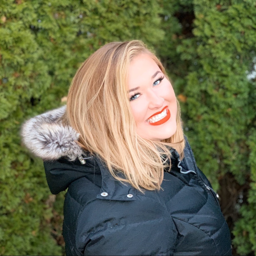 Meet your Posher, Mikayla